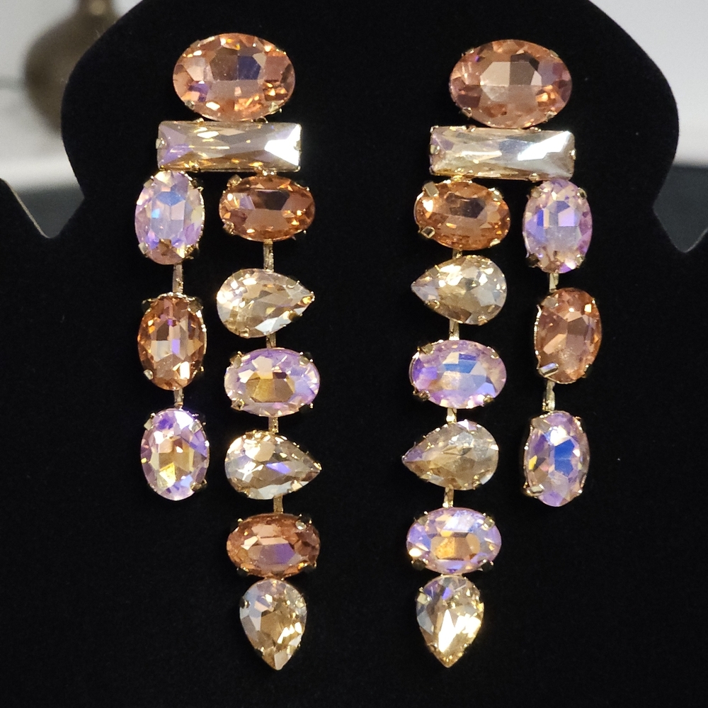 NOIR JEWELRY Sparkly Holiday Party Earrings
